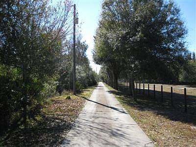 Driveway (South)