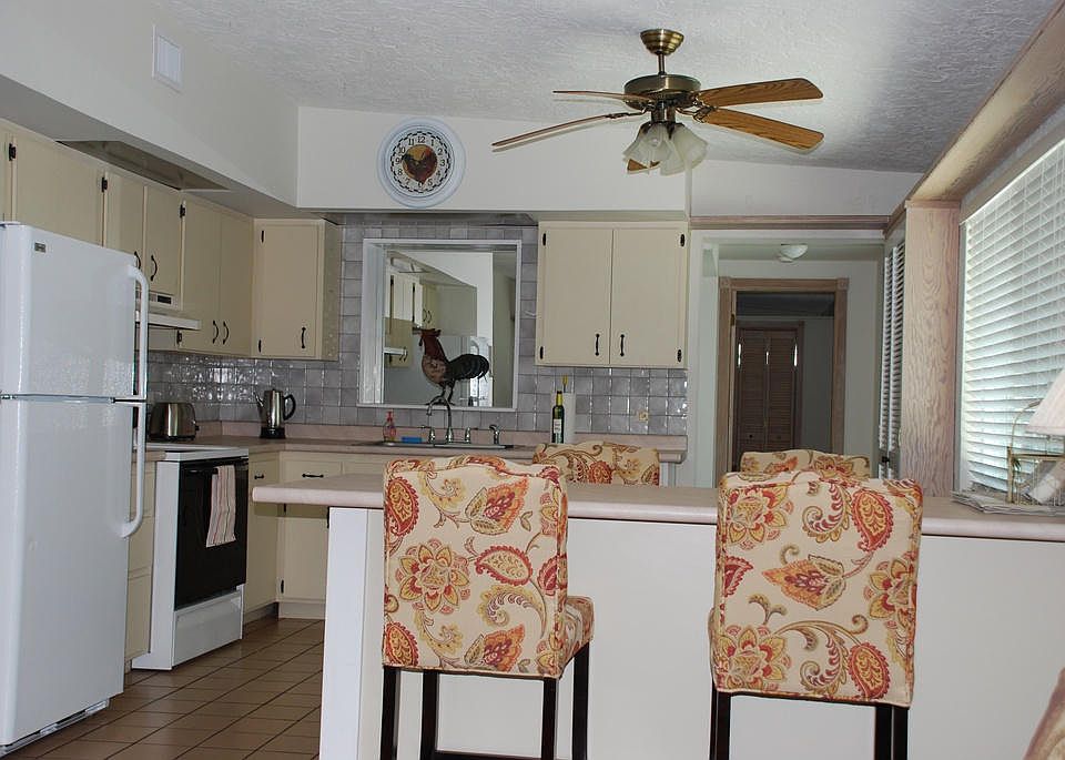 1st image of 175 Pearl Ave