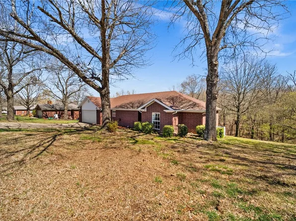 12560 Blueberry Ln, Lowell, AR 72745