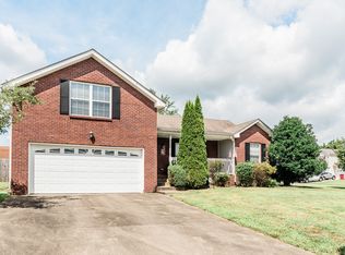 1912 Sherman Ct, Clarksville, TN 37042