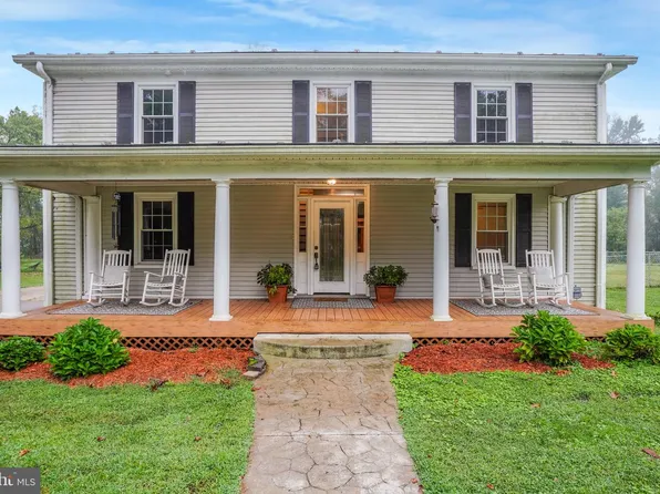 12124 Guinea Dr, Woodford, VA 22580