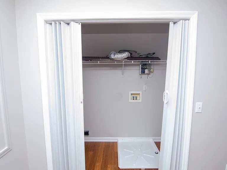 1722 Portway Ct — Photo 8