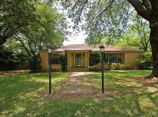502 W Hubbard St, Lindale, TX 75771