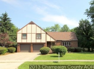 300 E Franklin St, Bement, IL 61813