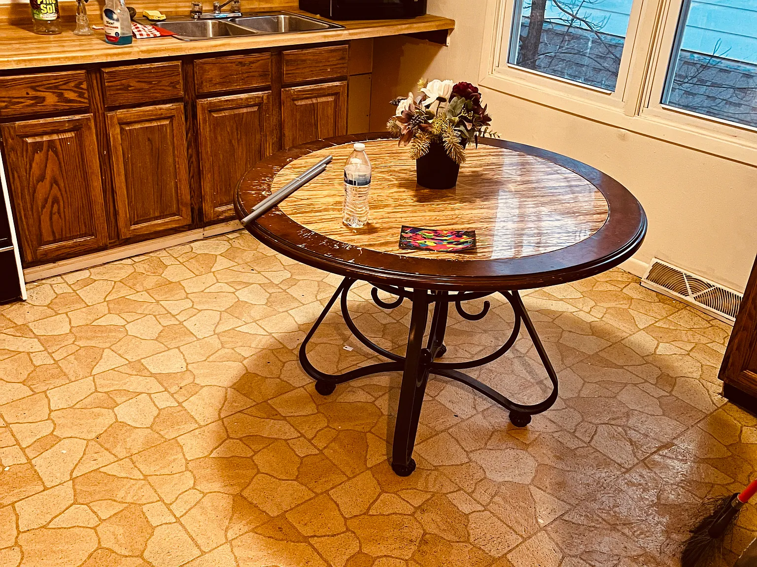 3 bed, 985 sqft, $1,450 — Photo 4