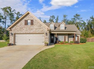 6511 Fenway Ln, Cottondale, AL 35453