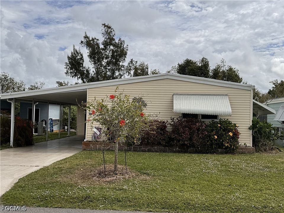 1st image of 350 Shoreland Dr