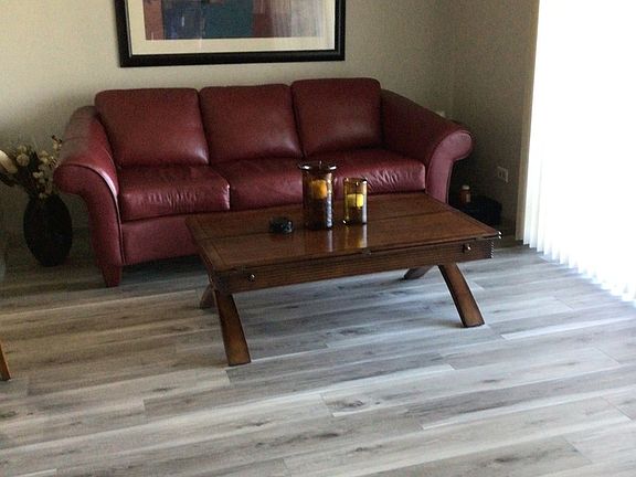4th image of 19533 Lake Shore Dr APT 3N