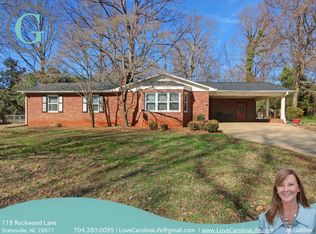118 Rockwood Ln, Statesville, NC 28677