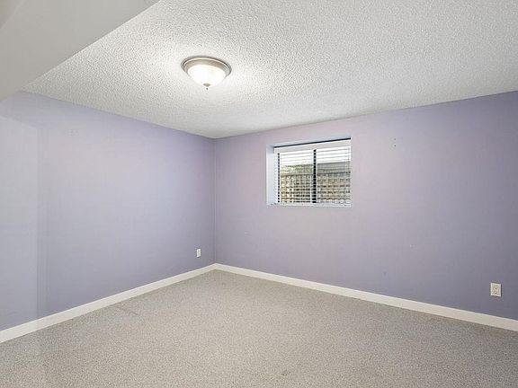 5th image of 3229 W 11th Ave