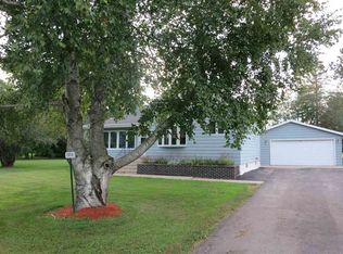 5818 Main St, Abrams, WI 54101