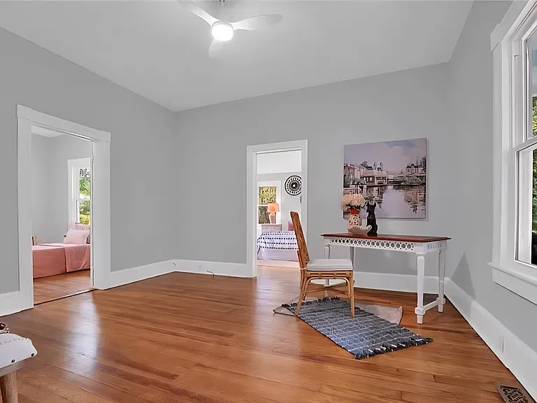 510 Highland Ave — Photo 15