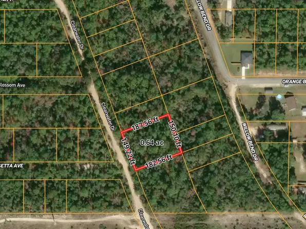 130 Clearwater Dr, Defuniak Springs, FL 32433
