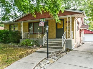 10029 Minnick Ave, Oak Lawn, IL 60453