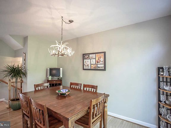 4th image of 14373 Fowlers Mill Dr