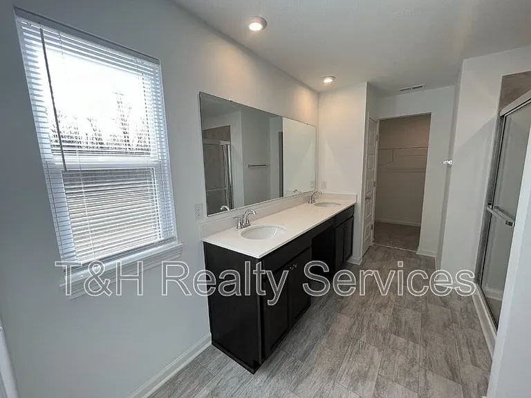 4801 Summerfield Dr — Photo 33