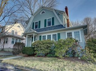 56 Dexterdale Rd, Providence, RI 02906