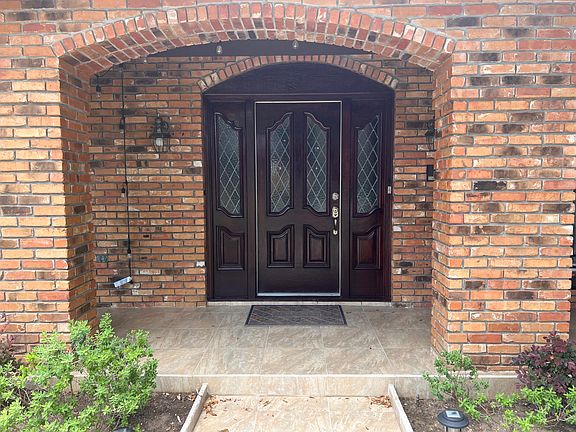 3rd image of 11011 Coral Gables Ct