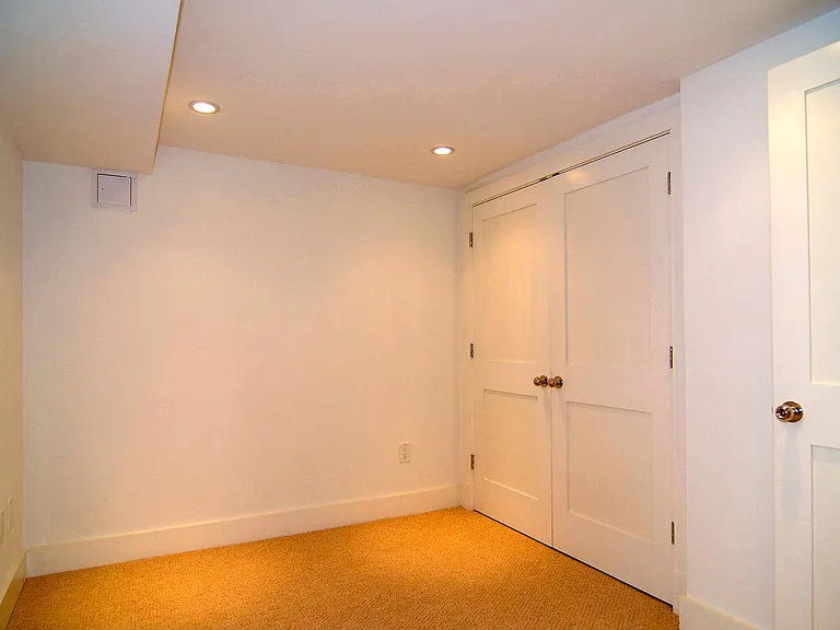 749 Park Rd NW #4 — Photo 6