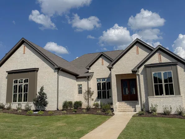 1670 Southwinds Dr, Conway, AR 72034