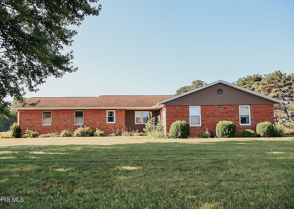 1st image of 3050 Eversole Rd
