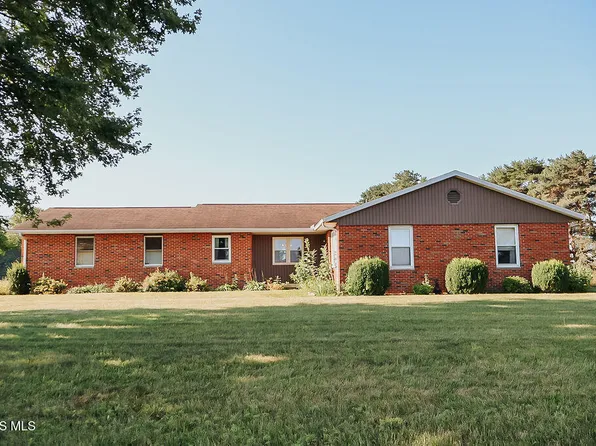 3050 Eversole Rd, Columbus Grove, OH 45830