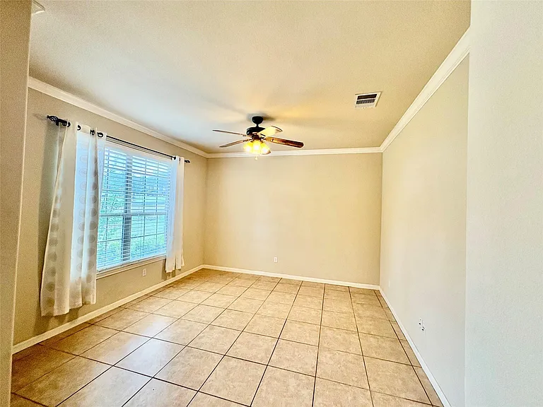 15210 Falcon Dr — Photo 29