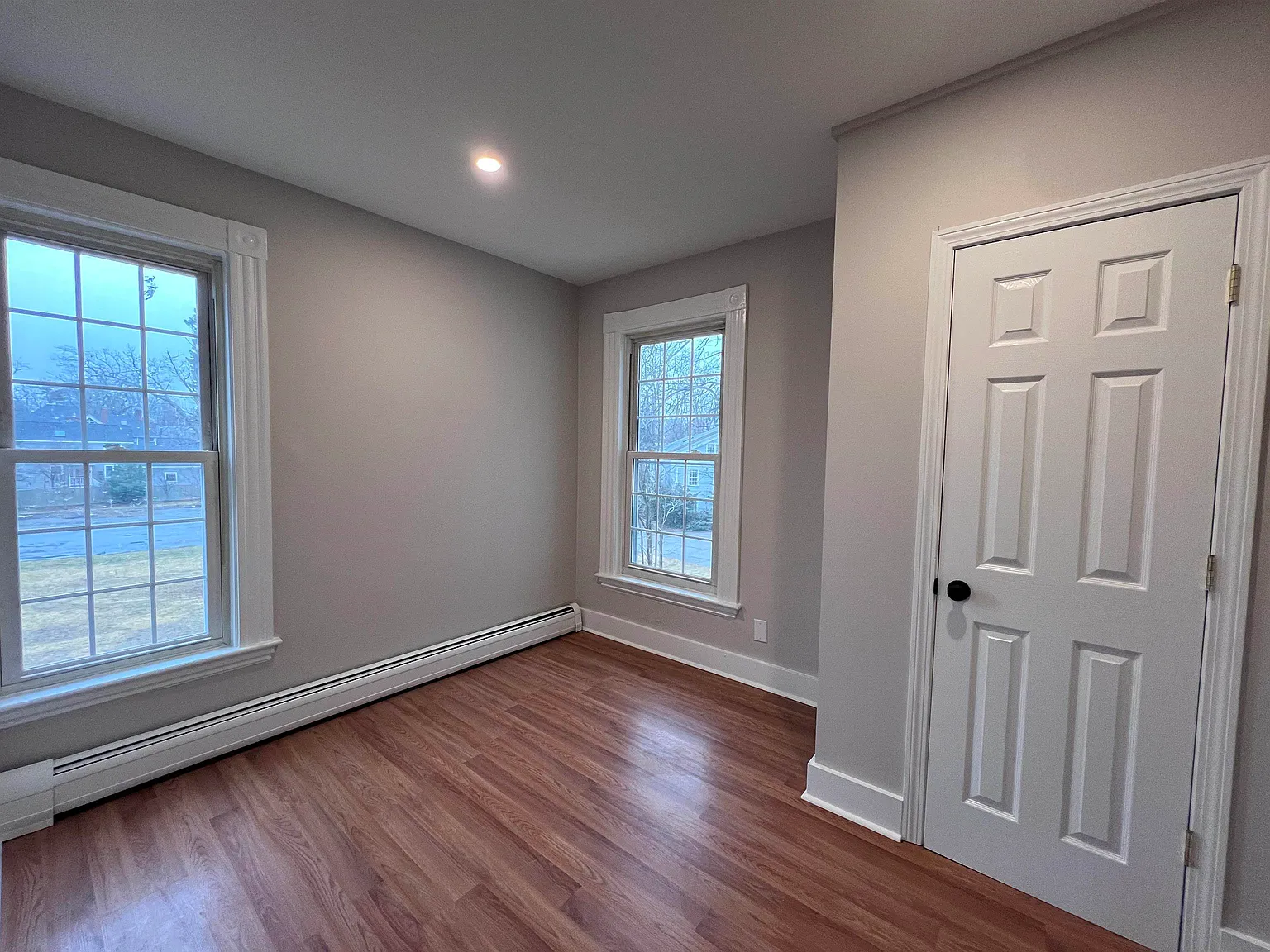 2 bed, 1.0 bath, $2,400 — Photo 4