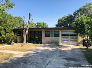 218 Sprucewood Ln, San Antonio, TX 78216