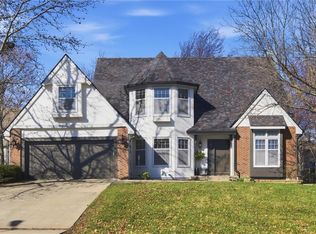 13810 Pembroke Ln, Leawood, KS 66224