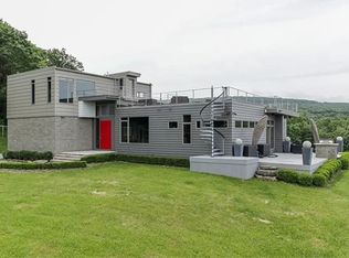 396 Skyview Rd, Stahlstown, PA 15687