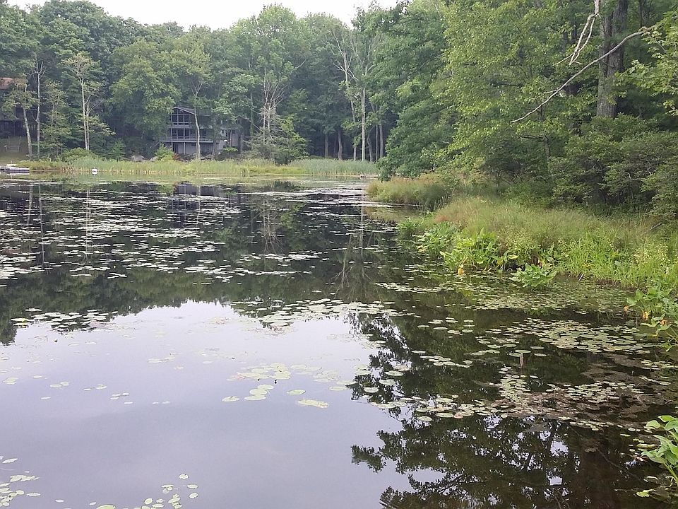 1st image of 118 Broadmoor Dr