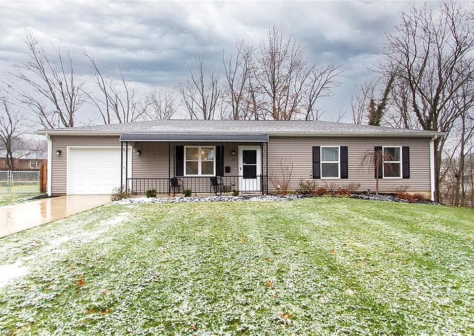 1st image of 37 Circle Dr