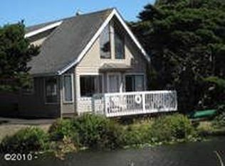 155 SE Harbor Ave, Lincoln City, OR