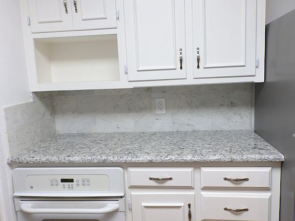 5th image of 13249 Kit Ln