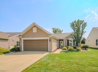 9237 Unionville Dr, North Ridgeville, OH 44039