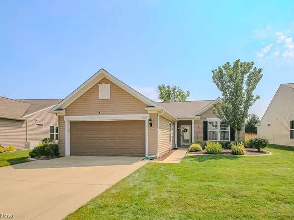 9237 Unionville Dr, North Ridgeville, OH 44039