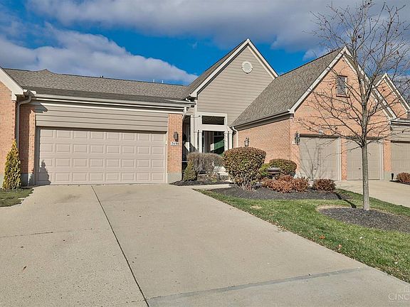 2nd image of 7498 Great Waters Ln