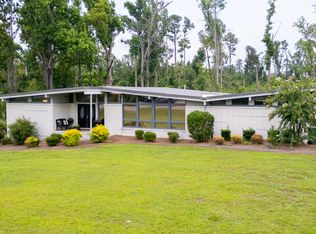 96 N Gill St, Hazlehurst, GA 31539