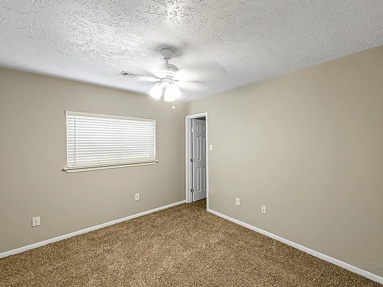 19307 Wildoats Dr — Photo 18