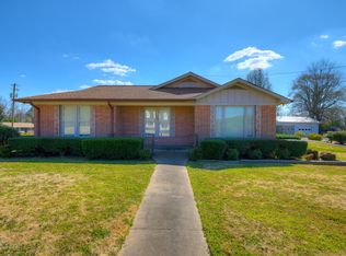166 8th Ave NE, Carbon Hill, AL 35549