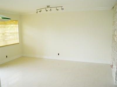 5th image of 1880 NE 48th St APT 259