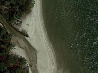 Holly Dr, Scotland, MD 20687