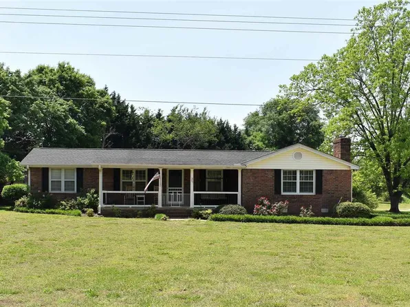 37 Meeks Rd, Maysville, GA 30558
