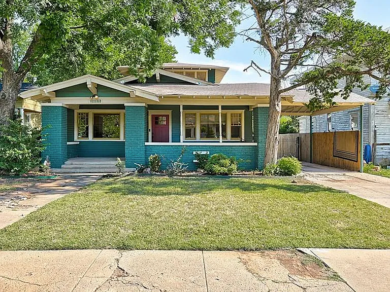 1019 NW 34th St #A — Photo 1