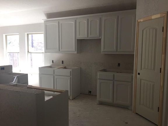 2nd image of 1813 Bersano Ave