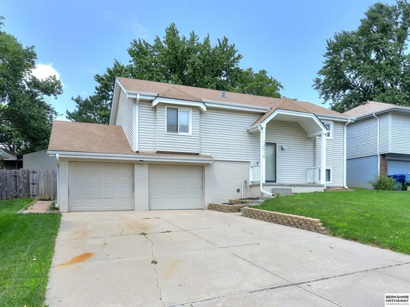 13510 Gertrude St, Omaha, NE 68138