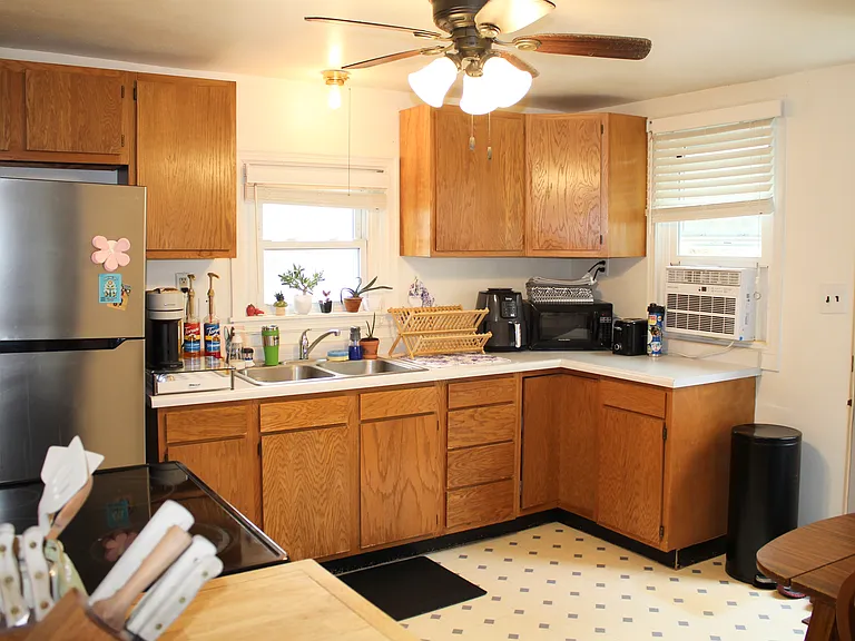 503 N Fair Oaks Ave — Photo 4