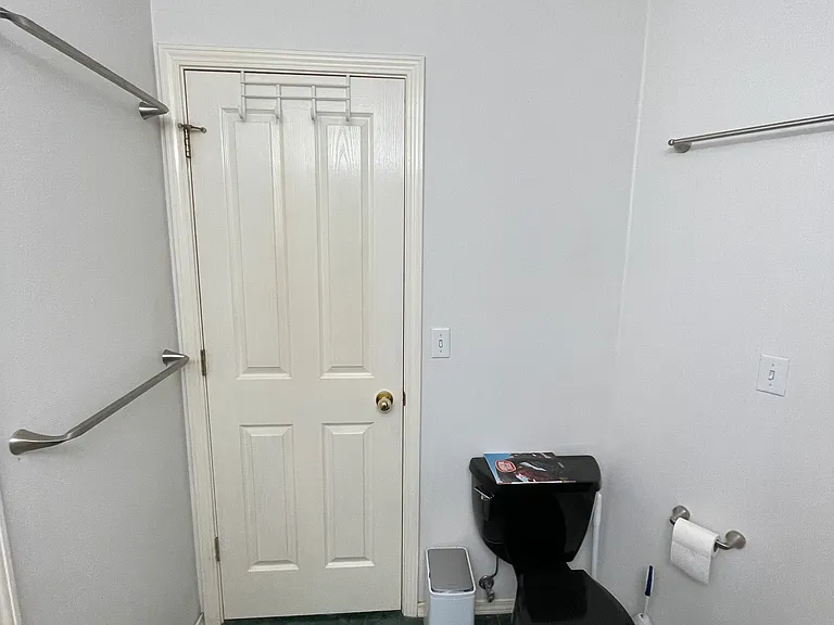 2051 E 36th Ave #1 — Photo 24