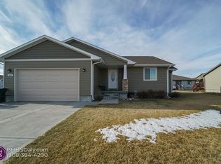 412 Switchgrass St, Grand Island, NE 68803